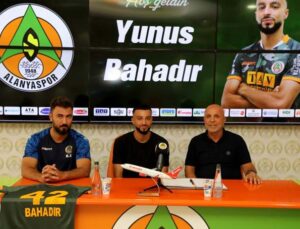 Yunus Bahadır, 3 yıllığına Alanyaspor’da