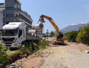 Alanya Belediyesi alt yapı çalışmalarını sürdürüyor