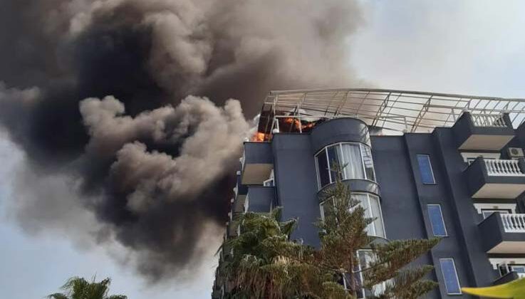 Alanya’da korkutan otel yangını söndürüldü