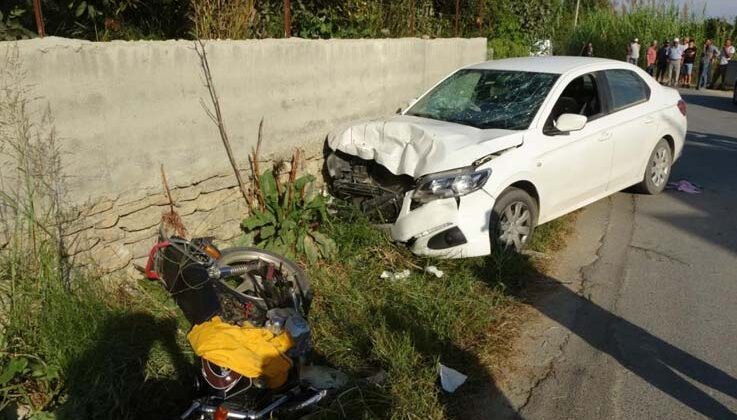 Manavgat’ta motosiklet ile otomobil çarpıştı: 4 yaralı