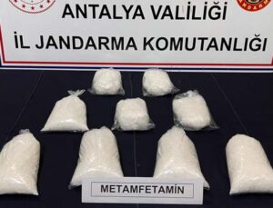Antalya’da 5,5 kilo metamfetamin ele geçirildi