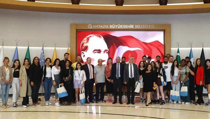 Büyükşehir, Berlin’den gelen gençleri ağırladı