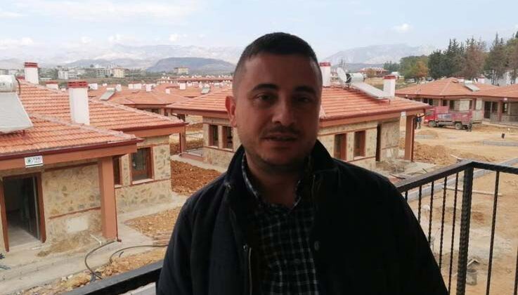 Manavgat yangınında evi ve hayvanları yanmıştı, yeni evine kavuştu