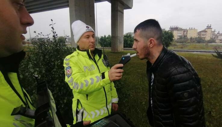 Polis, ayakta durmakta zorlanınca şüphelendi, depresyon ilacı kullandığı anlaşıldı