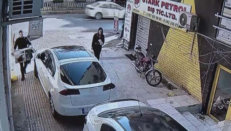 Elektronik mağaza işleten çift, 43 bin 550 liralık eşyanın parasını alamadıkları iddiasıyla şikayetçi oldu