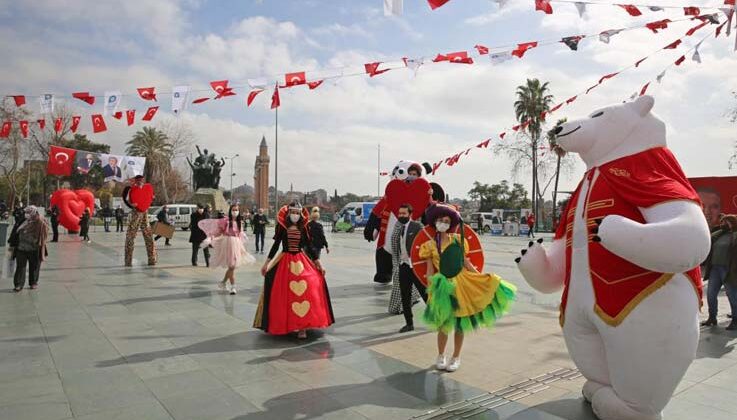 Büyükşehir, Cumhuriyet Sevgi Meydanı Etkinliği’nin 2’ncisini düzenliyor