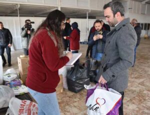 Kepez’den deprem bölgesine yürekleri ısıtan bağış