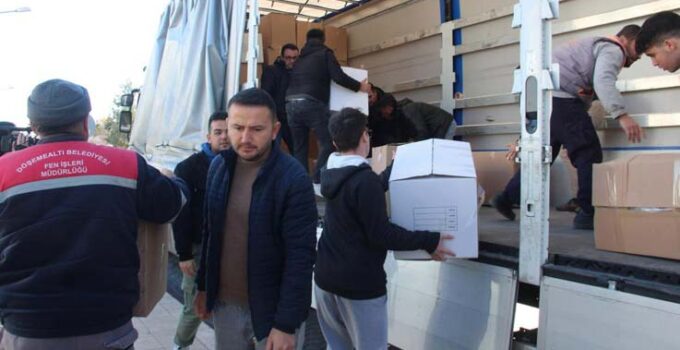 Döşemealtı depremzedeler için tek yürek oldu