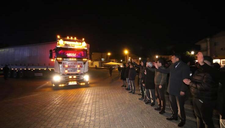 Kaş’tan 9 yardım tırı dualarla deprem bölgesine uğurlandı