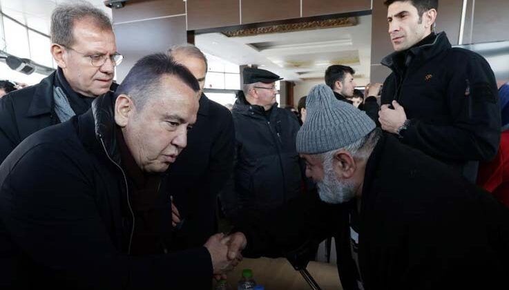 Başkan Böcek ikinci kez deprem bölgesinde