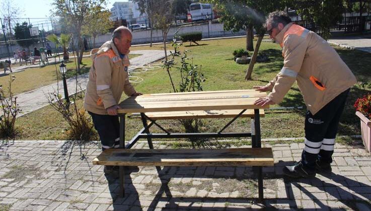 Depremzedeler için mobil kuaför