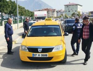 Alanya’da halk otobüsleri ve taksiler denetlendi
