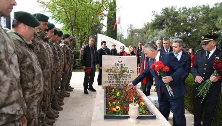 18 Mart Şehitleri Anma Günü ve Çanakkale Deniz Zaferi’nin 108’inci Yıldönümü anıldı