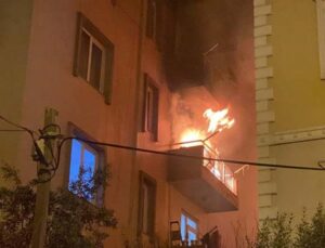 Öfkesini evinden çıkardı: Oturduğu daireyi ateşe verip kaçtı