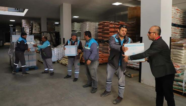 Alanya Belediyesi ramazan bereket paketlerinin dağıtımına başladı