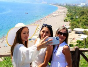 Antalya, turizm verilerindeki artışını sürdürüyor