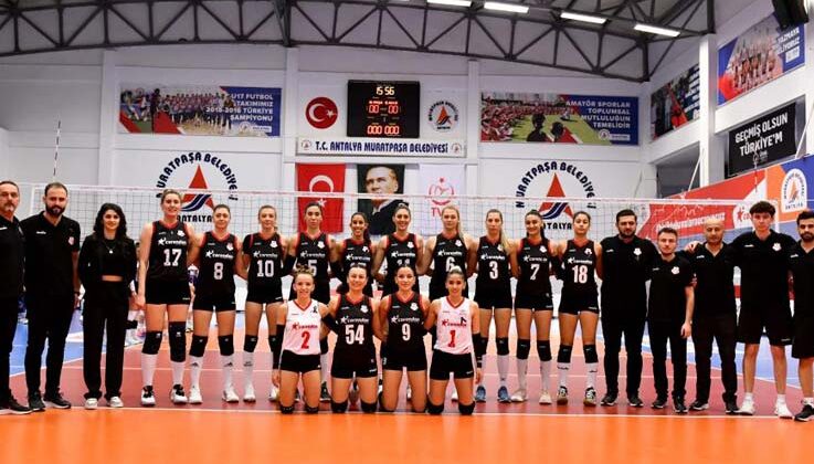 Muratpaşa Belediyespor, Sultanlar Ligi için sahaya çıkıyor