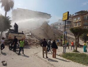 Alanya’da yıkım sırasında bina çöktü, yürekler ağza geldi