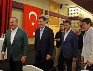 Bakan Çavuşoğlu: “(Kılıçdaroğlu) Her gün video yayınlıyor, psikolojisi bozulmuş, agresifleşmiş”