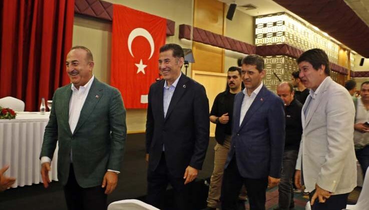 Bakan Çavuşoğlu: “(Kılıçdaroğlu) Her gün video yayınlıyor, psikolojisi bozulmuş, agresifleşmiş”