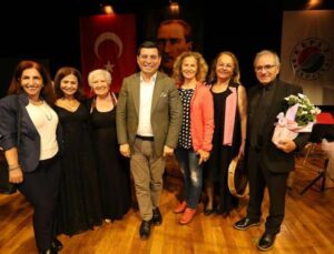 Kepez’de Anadolu’nun renkleri türkülerle dile geldi