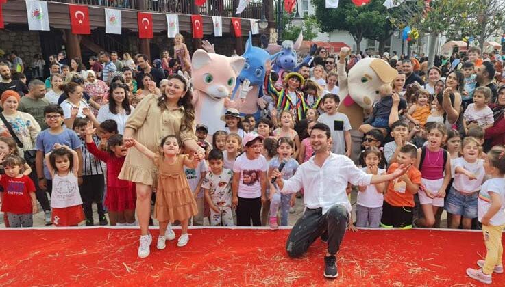 EXPO Antalya, Kepez’in çocuk çiftliği etkinliğiyle şenlendi