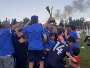 Kemer 2020 Futbol Kulübü namağlup şampiyon oldu