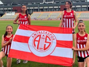 Antalyaspor atletleri fırtına gibi esti