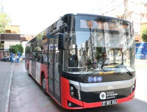 Antalya’da 4 günlük Kurban Bayramı’nda ulaşım ücretsiz