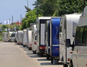 4 kişilik ailede 100 bin liraya kadar çıkan 5 yıldızlı otel fiyatları, yerli tatilcileri karavanlara yöneltti