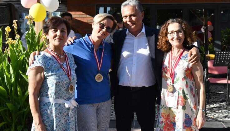 Muratpaşa’nın yaşlı evleri dünyanın ilgisini çekiyor