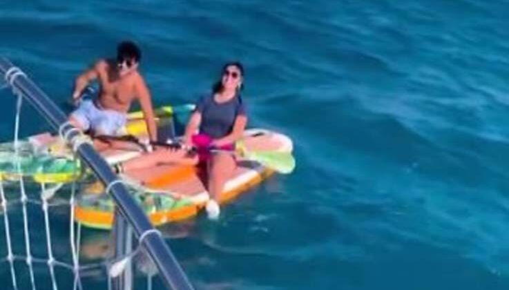 Şiddetli rüzgarda sürüklenip denizde kanoyla mahsur kaldılar