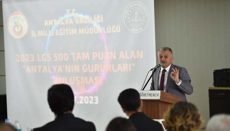 Vali Yazıcı:”Antalya’nın LGS’de giderek artan bir başarı grafiği var”