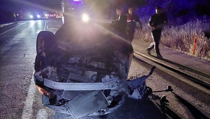 Takla atan otomobilde bulunan 4 kişi yaralandı
