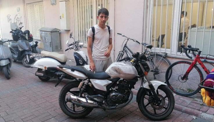 Çalınan motosikletine 20 gün sonra hurdaya dönmüş halde kovuştu
