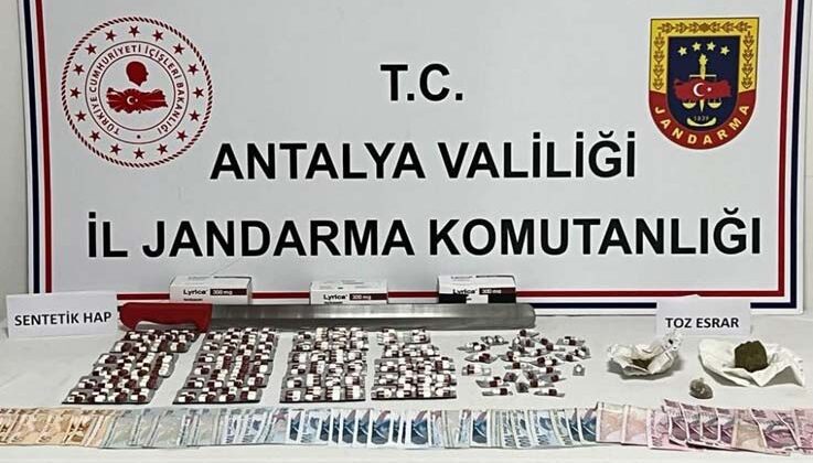 Antalya’da zehir tacirlerine jandarmadan darbe