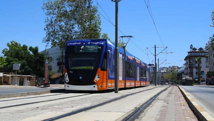 Doğu Garajı-Meydan arasındaki tramvay hattında 4 aylık onarım çalışması