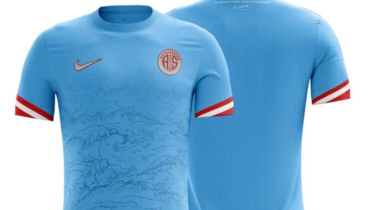 Antalyaspor’un mavi forması çevre ve deniz kirliliğine dikkat çekiyor
