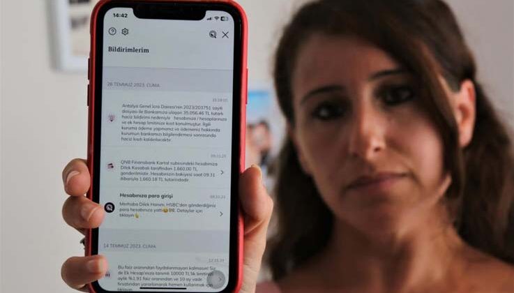 Ev sahibinden imzalı kira kontratı beklerlerken,haciz şoku yaşadılar