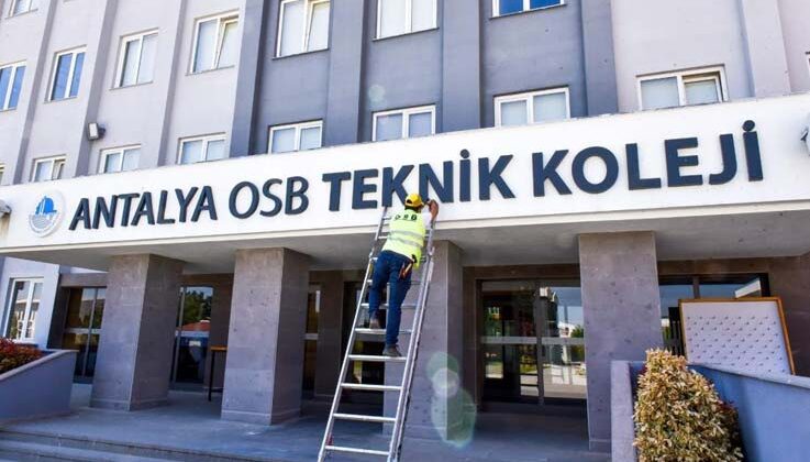 Başkan Bahar:” Hedefimiz çağdaş bireyler yetiştirmek”