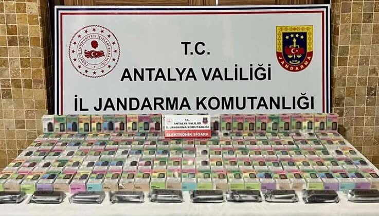 Antalya’da kaçak 287 elektronik sigara ele geçirildi
