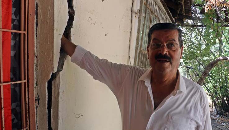 Temeli kayıp çatlayan evlerde korku içinde yaşıyorlar