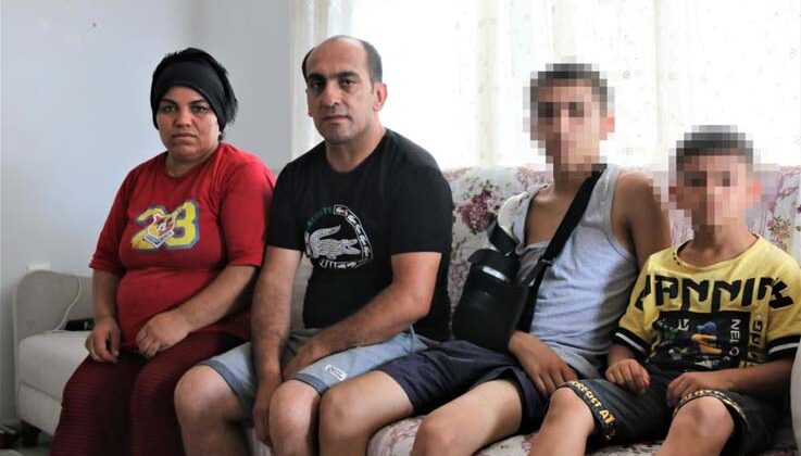 Deprem sarstı, kaza yıktı: “Kıyafetimiz bile kalmadı”