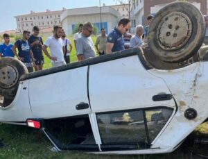 Yoldan çıkan otomobil devrildi: 1 yaralı