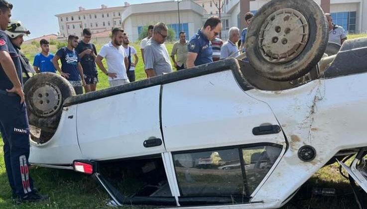 Yoldan çıkan otomobil devrildi: 1 yaralı