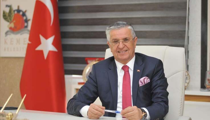 Kemer Belediyesi’nden üniversite öğrencilerine bin 200 liralık eğitim desteği