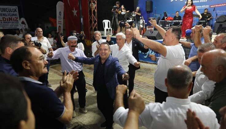 Başkan Böcek, 9. Barbunya Şenliği’ne katıldı