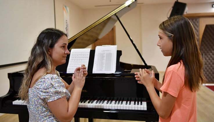 Konyaaltı Oda Orkestrası, müzisyenlerini arıyor