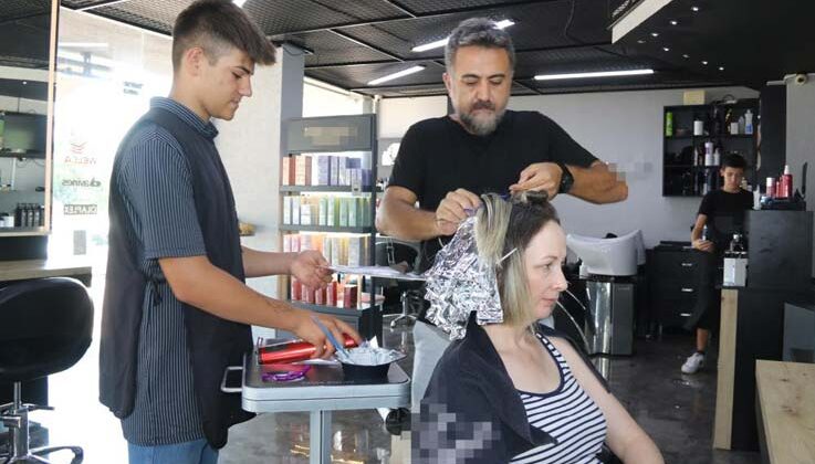 Turizm kenti Antalya’da yabancı işletmeler ile Türk işletmeler arasında saç sakal kavgası