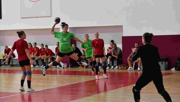 Mavi Kelebekler hazırlık maçlarında 5’te 5 yaptı